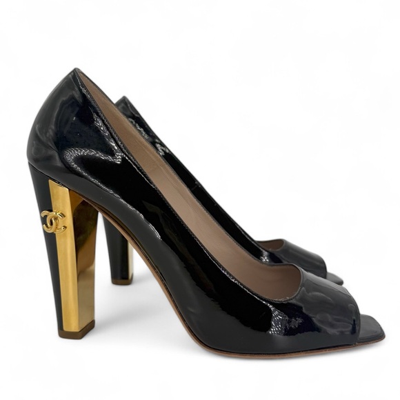 CHANEL Black Patent Leather Gold CC Logo Open Square Toe Pumps Size EU40… - Picture 4 of 15